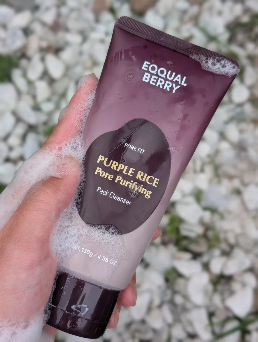 Purple rice cleanser product demonstration